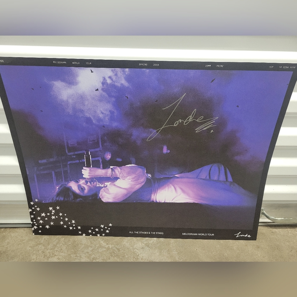 Lorde Autographed 2018 Melodrama World Tour Print
